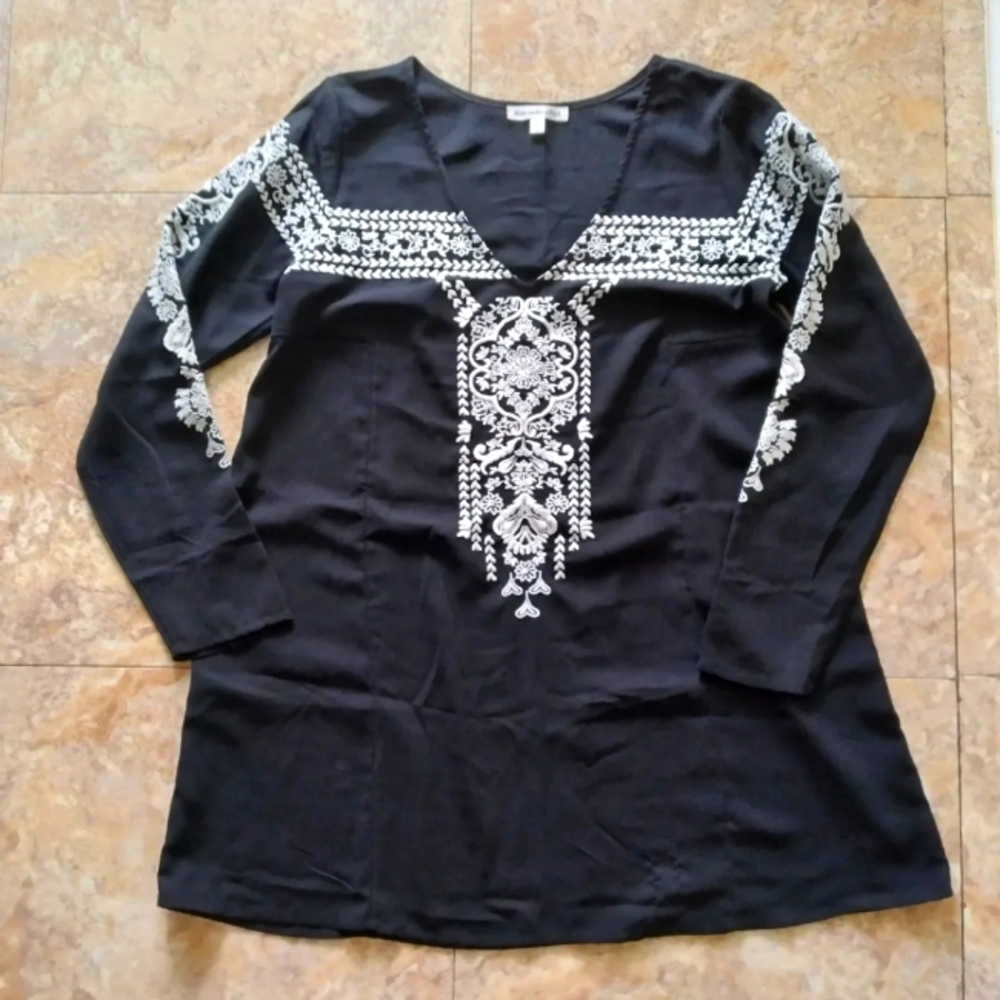 Abercrombie & Fitch Embroidered Long Sleeve Tunic Dress, size Large
